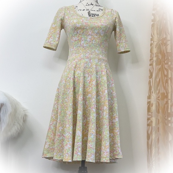 💕NWOT Pastel Lularoe Nicole Fit & Flare Dress💕 - Picture 12 of 14